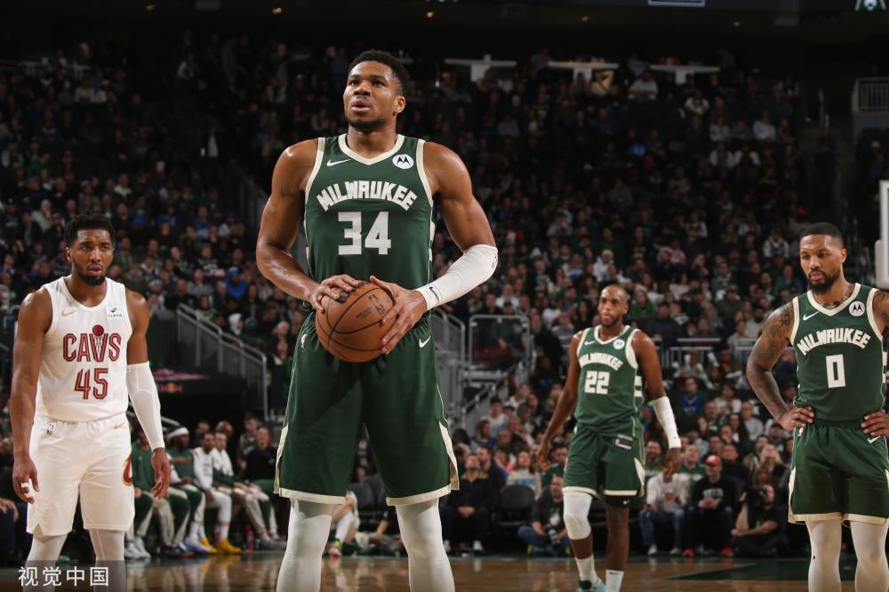 大球员回防 大球员回防