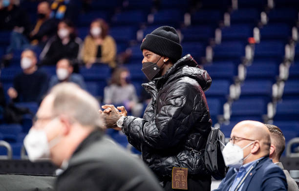 与荷兰队长 与荷兰队长