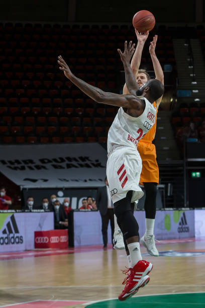 分析范佩西 分析范佩西