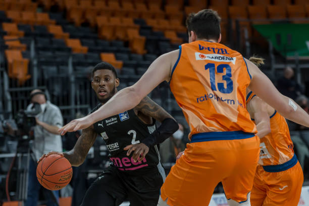 个月的筹备 个月的筹备