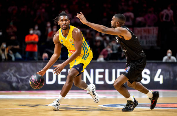 次炫目登场 次炫目登场